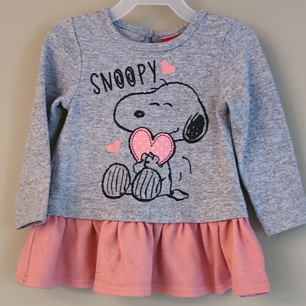 Snoopy grey and pink peplim long sleeved top